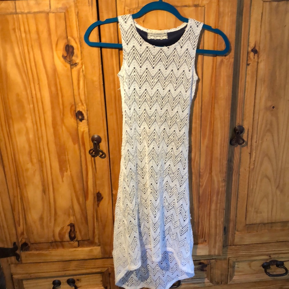 white lace dress